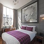 Room with Style: Scottish Spirit with a Patriotic Hotel Stay