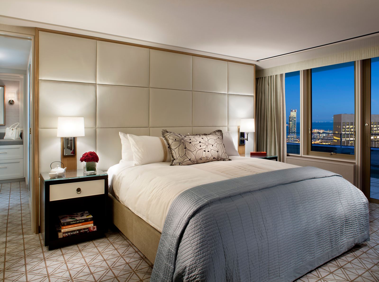 Room With A View Taipan Suite Mandarin Oriental San Francisco